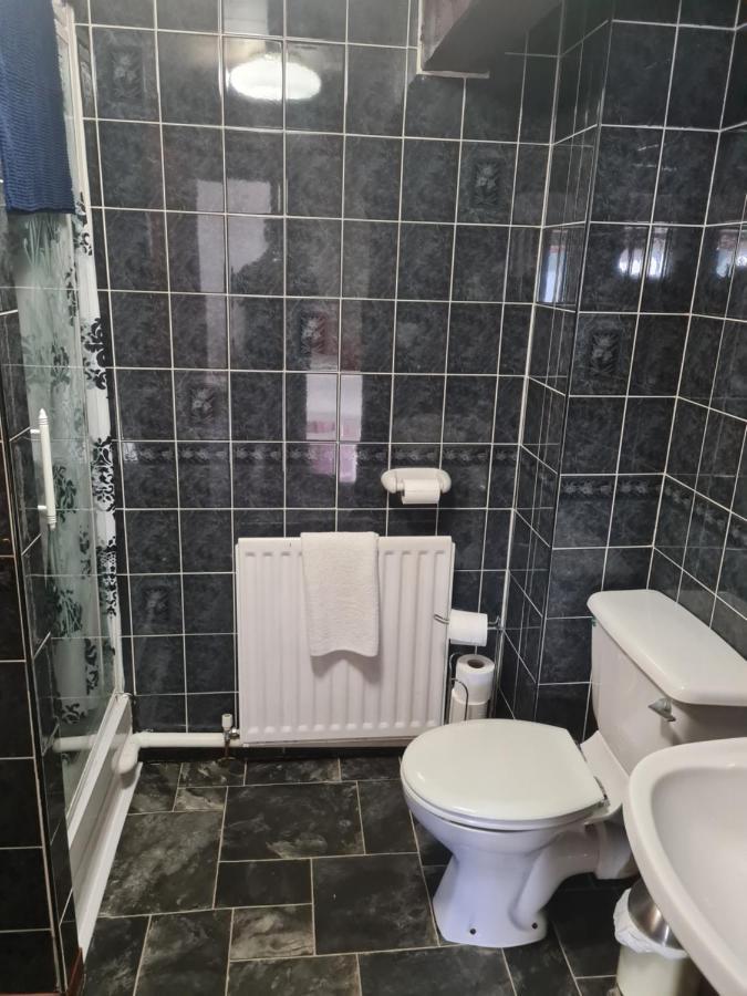 Brown Cow Apartment Dalton in Furness Buitenkant foto